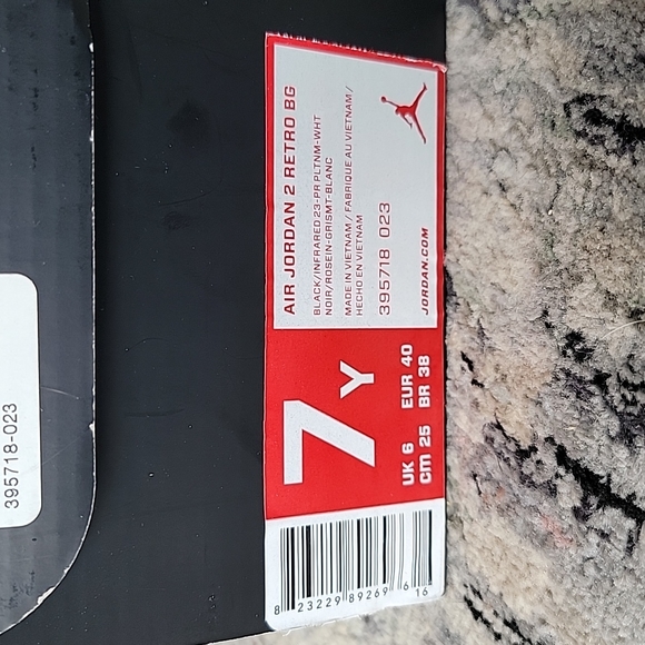 Air Jordan 2 Retro 'Infrared 23' - Picture 3 of 5